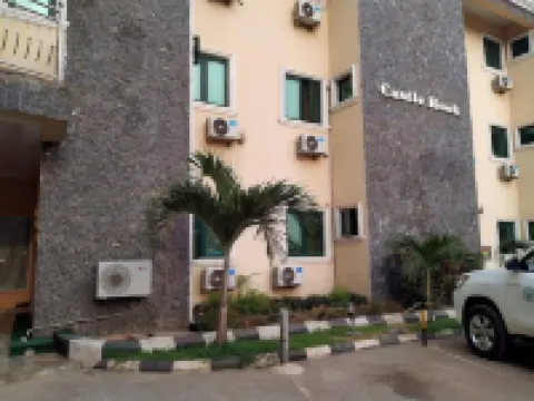 Rolak Hotel and Suites