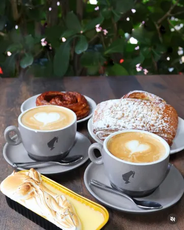 Milan Aventura Hotel Отели в г. Айвис-Истейтс