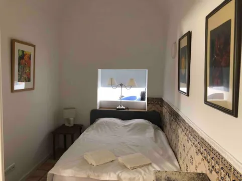 Stunning Fishermans House in Central Fuseta