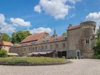 Buitenplaats Kasteel Elsloo Hotels in Elsloo