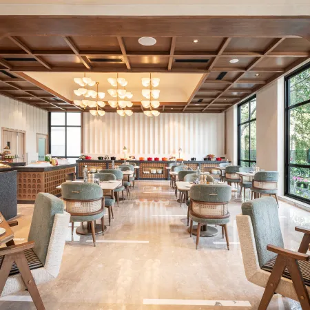 Holiday Inn GURGAON NH8 by IHG