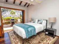 Hamilton Cove 2-bedroom condo with golf car & A/C in pleasant Catalina Island فنادق في أفالون