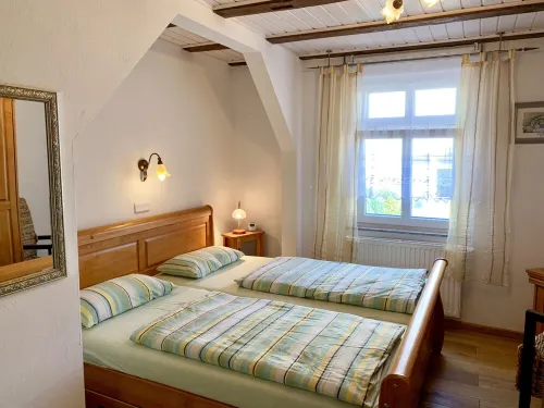 Villa Rosengarten - Holiday apartment with sea view in the old town of Sassnitz