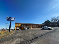 Economy Inn & Suites - Motel