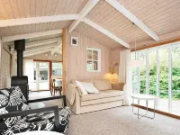 6 Person Holiday Home in Dannemare by Traum