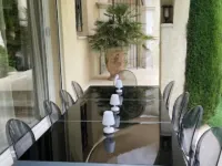 Architect's villa in Luberon pine forest 10 pers Hotels in Cavaillon
