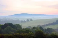 Set In The Cornish Countryside, Ideal Location For Exploring all of Cornwall