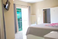 Private Villa! 3BD-3BA! Pool -AC Hotels in Sandy Bay