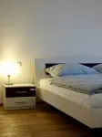 Schöne 2 Zimmer Ferienwohnung mit 70 m² in Kressbronn in Guter Lage Hotels near Naschgarten am Bauernpfad Kressbro N