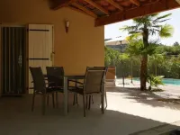 Villa 6 Personnes Dans un Écrin de Verdure, au Coeur des Gorges de L'ardèche 桑普宗住宿飯店