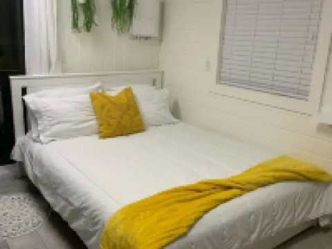 Welcome To the Ocean Front Cowibbean Guesthouse Hotels in Cowichan Bay