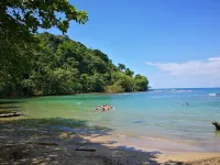HERMOSA Y COMODA CASA EN LAS COSTAS DEL MAR CARIBE<br><br>IN FRONT OF THE SEA