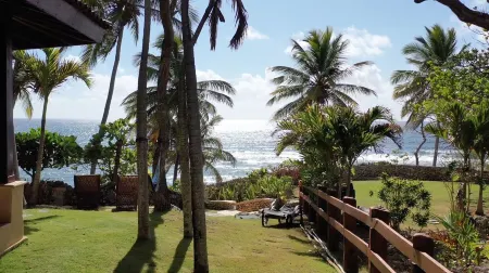 Sunrise Villa - An affordable beachfront gathering place for family and friends