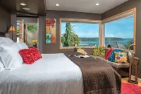 Cottage with Puget Sound, Mount Rainier, & Olympic Views