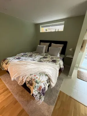 Cozy vacation apartment with pool in the countryside - 15 minutes from Gothenburg Hotel a Partille