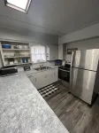 Cozy & Comfortable - close to Lake Texoma ( plus 40 amp RV HookUp)