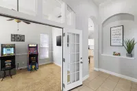 Howdy Yall-TEXAS-7 beds/Playground/Pool TableInternal name: Big Bend Allen