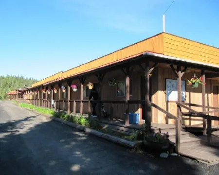 ホワイト ムース ロッジ デナリのホテル