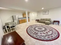 Chic 1-bedroom basement apartment