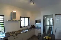 Villa Tout Confort Dans le Plus bel Endroit du sud de L'ile Hotels in La Gaulette