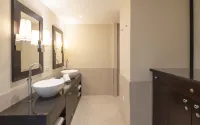 Appartement Direkt am Wörthersee mit Privatstrand und Reserviertem Parkplatz Hotels in 