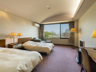 バス付きツイン、山の景色 いこいの村 はりまの写真