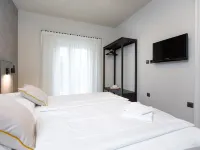Villa LuiSole - Apartment °1 with heated saltwater pool, family-friendly Hotels in Krk