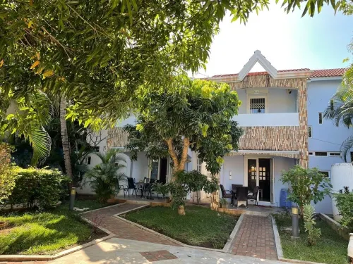 Paloma Villa in Flic-en-Flac - Luxury, Peace and Comfort for 1 to 10 People