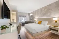 Cambria Hotel Calabasas - Malibu Hotels in Agoura Hills