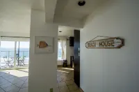 BEACHFRONT CONDO - 2 Bdr 2 Bth