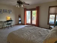 4BR 4BA lake front w/Dock & Kayak across Coconuts