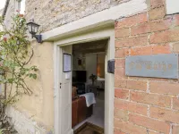 Old Bothy Hotels in Whitchurch