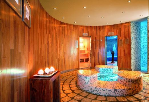 2. 호텔 스파 닥터..