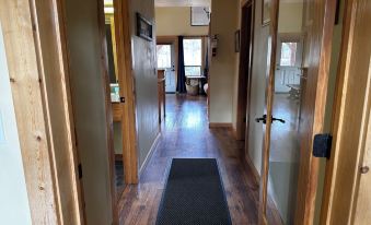 Methow River Lodge