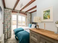 Helford Hotels in Budock