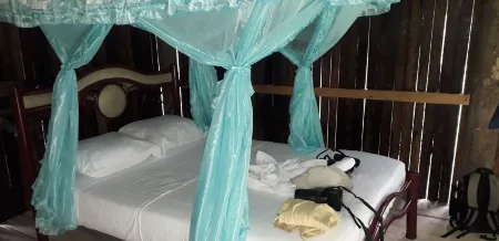 Kichwa Amazon Lodge Отели в г. Тарапоа