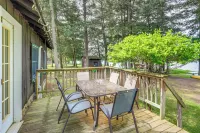 Peaceful Long Lake Cabin w/ Dock & Fire Pit! - Wifi
