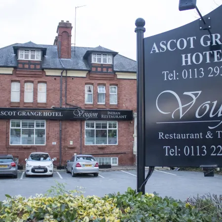 Ascot Grange Hotel - Voujon Resturant Отели рядом с достопримечательностью «Стадион «Хедингли»»