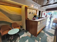 Hotel Prime Suites Airoli فنادق في ثين