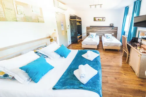 Logis Hôtel la Bastide des Golfs