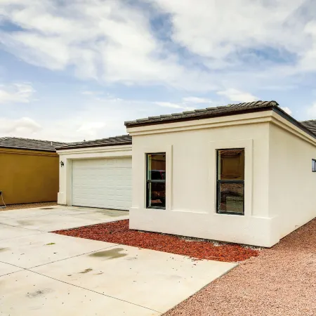 4 Mi to Casinos: Mtn-view Home in Bullhead City!