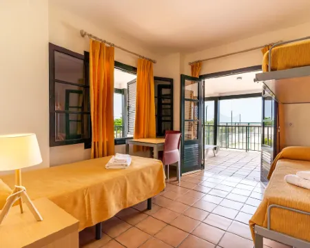 Albergue Inturjoven Punta Umbría Hotels in Punta Umbria