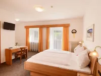 River Hotel Post Hotel a Chienes