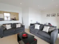 Apartment 3 Marian Y Mor Hotels in Nefyn