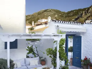 Orloff Boutique Hotel