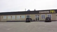 Motel Iberville فنادق في Saint-Jean-sur-Richelieu