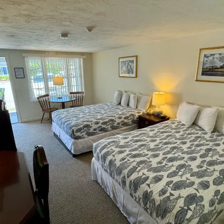 Craigville Beach Inn