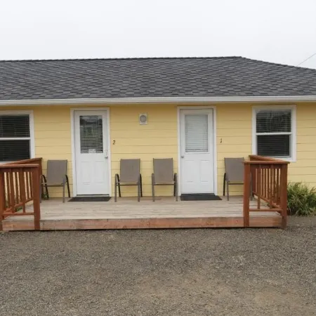 The Lowtide Motel