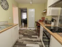 55 Wellwood Street Hotels in Cresswell