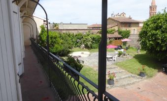 Logis Hôtel l'Arche de Noé